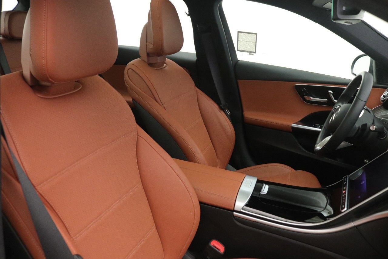 Certified 2023 Mercedes-Benz C 300 Sedan image 31