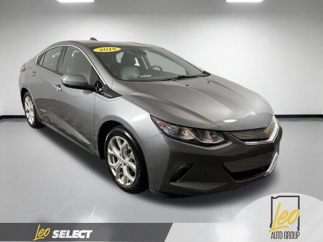 Used 2018 Chevrolet Volt Premier w/ Driver Confidence Package FWD image 4