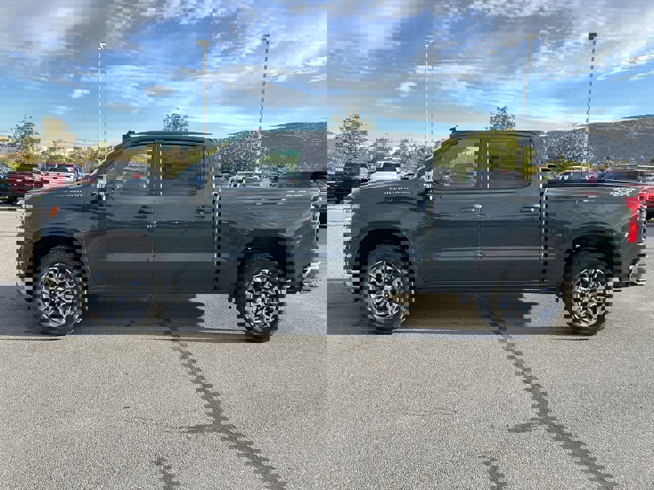 New 2026 Chevrolet Silverado 1500 LT w/ LPO, Dark Essentials Package image 4