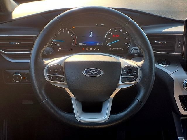 Used 2023 Ford Explorer XLT w/ Equipment Group 202A AWD/4WD image 28