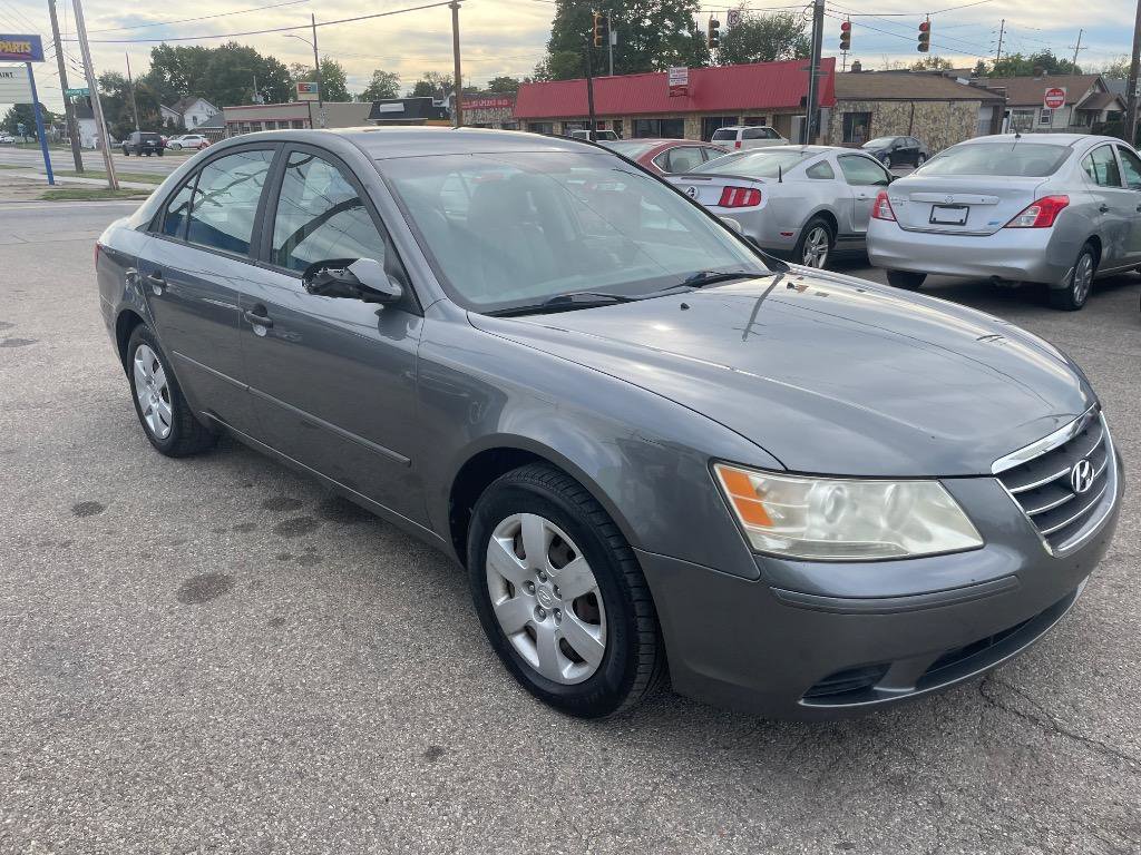 Used 2010 Hyundai Sonata GLS image 4