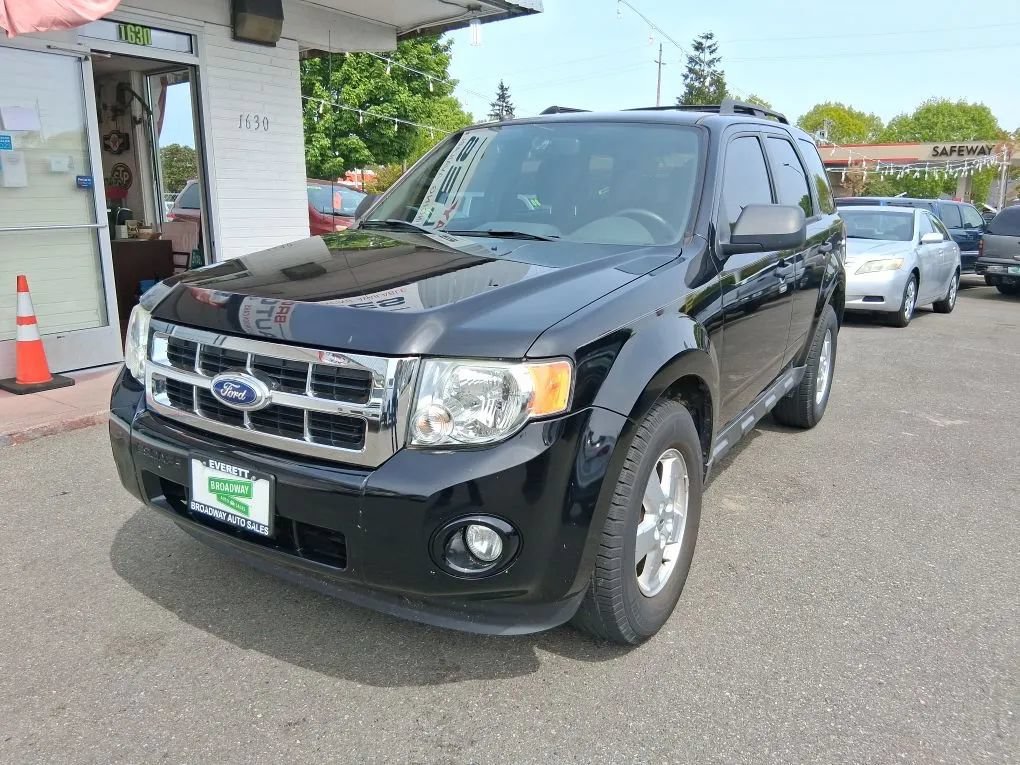Used 2010 Ford Escape XLT
