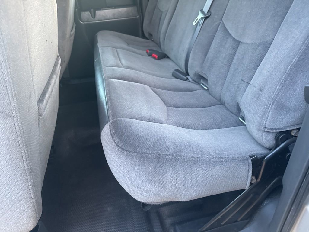 Used 2007 GMC Sierra 2500 SLE w/ Heavy-Duty Power Package image 24