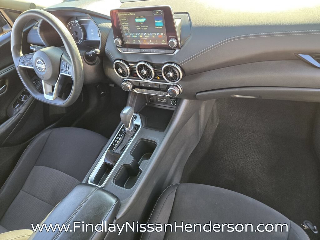 Used 2024 Nissan Sentra SV FWD image 17