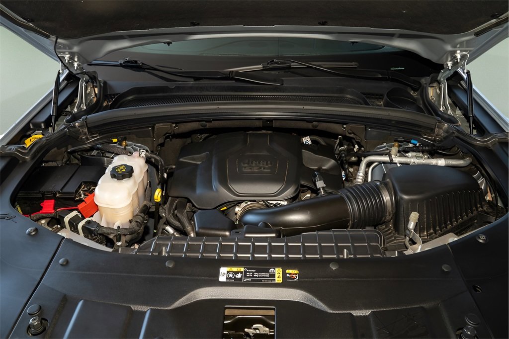 Used 2024 Jeep Grand Cherokee L Overland w/ Luxury Tech Group IV image 25