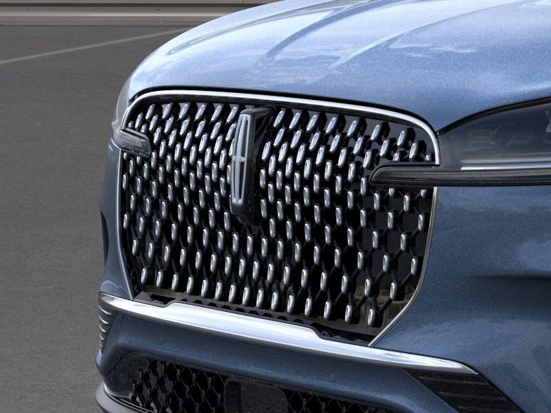 New 2026 Lincoln Aviator Reserve AWD/4WD image 17