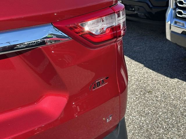 Used 2020 Chevrolet Traverse LT w/ Driver Confidence II Package image 29