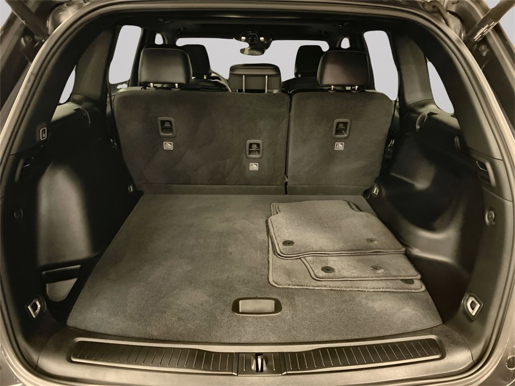 Used 2024 Jeep Grand Cherokee Altitude image 11