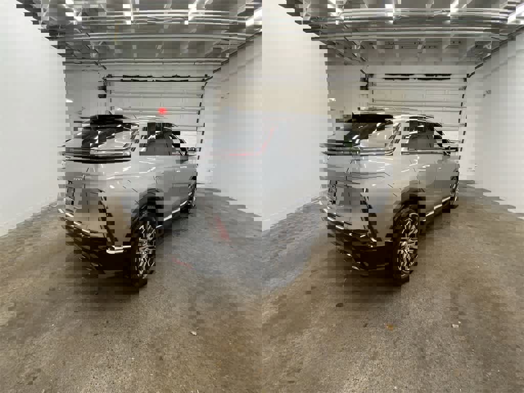 Certified 2025 Cadillac Lyriq Luxury image 6