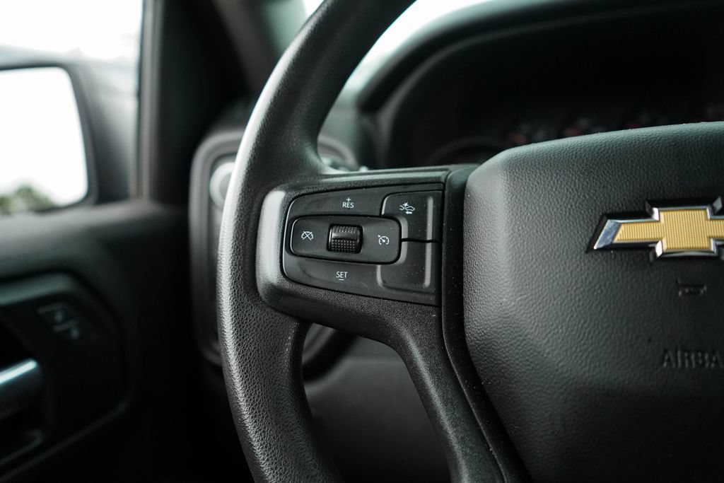 Used 2022 Chevrolet Silverado 1500 Custom AWD/4WD image 29