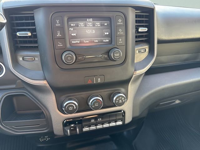 Used 2024 RAM 3500 Tradesman w/ Chrome Appearance Group image 14