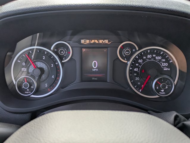 New 2026 RAM 3500 Tradesman AWD/4WD image 25