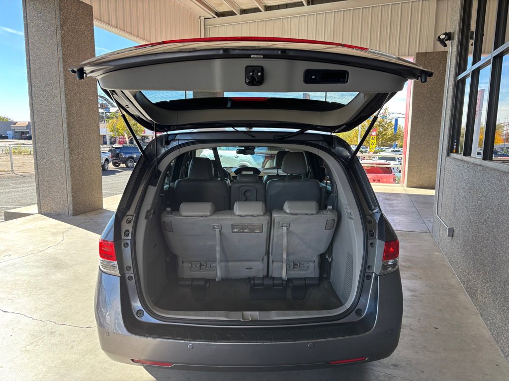 Used 2014 Honda Odyssey Touring Elite image 24