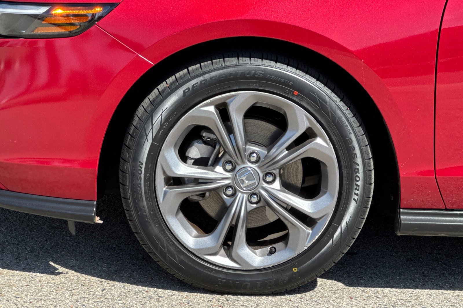 Certified 2024 Honda Accord EX image 25
