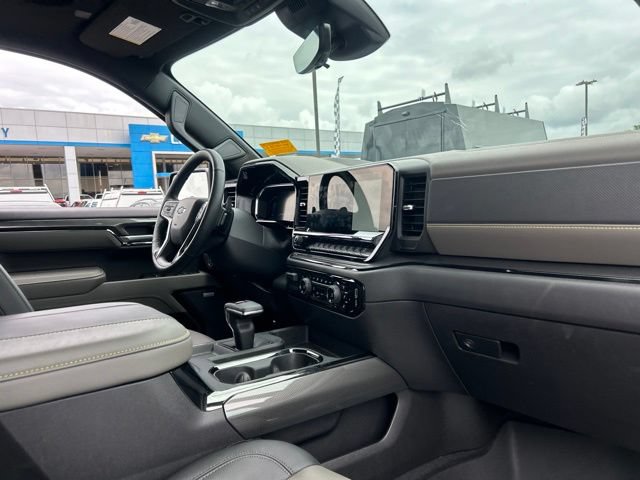 Used 2026 Chevrolet Silverado 1500 ZR2 AWD/4WD image 34