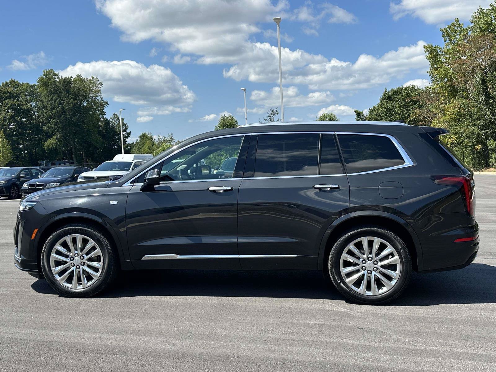 Used 2020 Cadillac XT6 Premium Luxury FWD image 24
