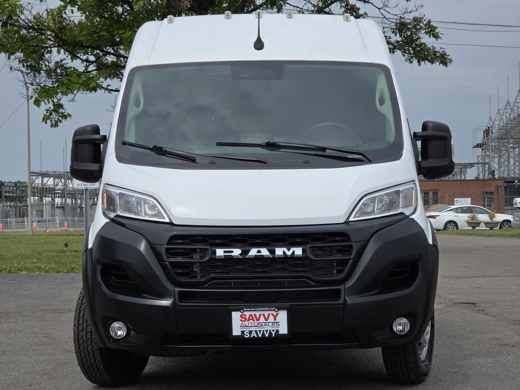 Used 2024 RAM ProMaster 2500 w/ Convenience Group FWD image 8
