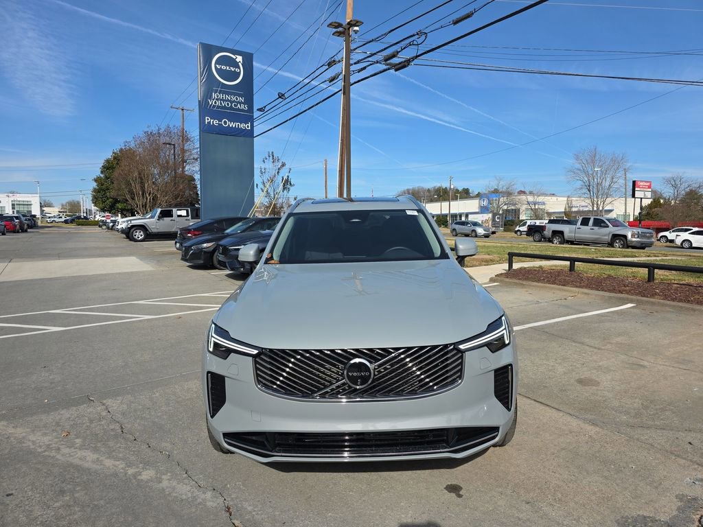 New 2026 Volvo XC90 T8 Plus image 11