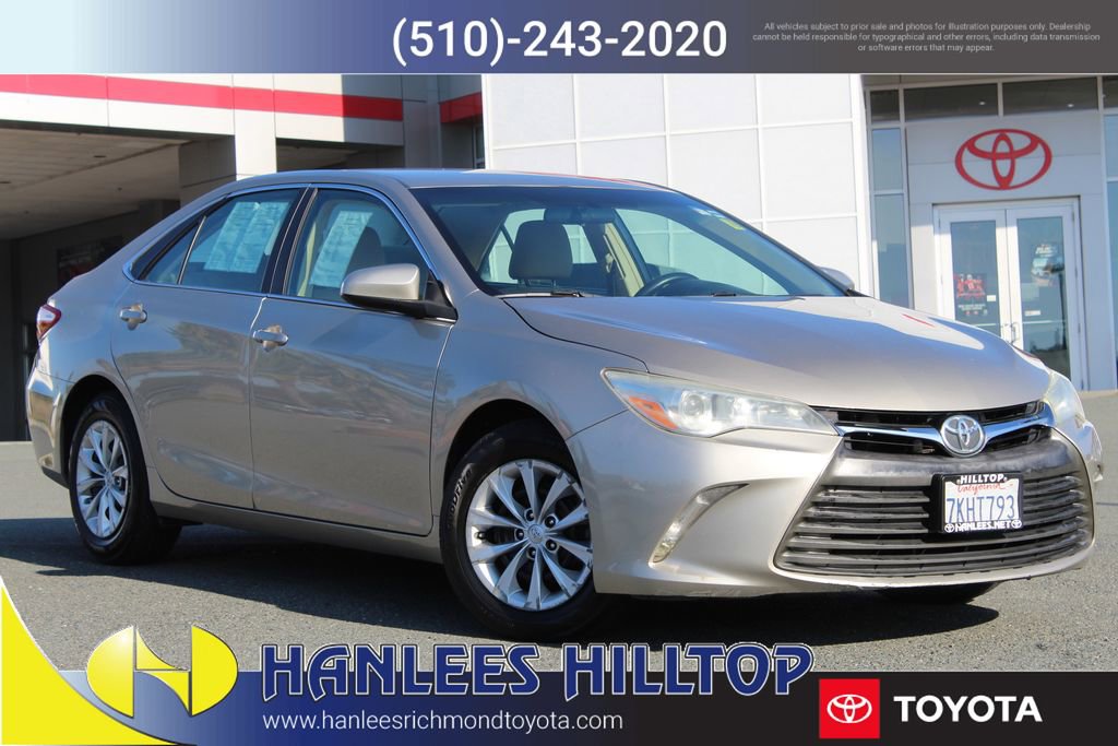 Used 2015 Toyota Camry LE FWD image 1