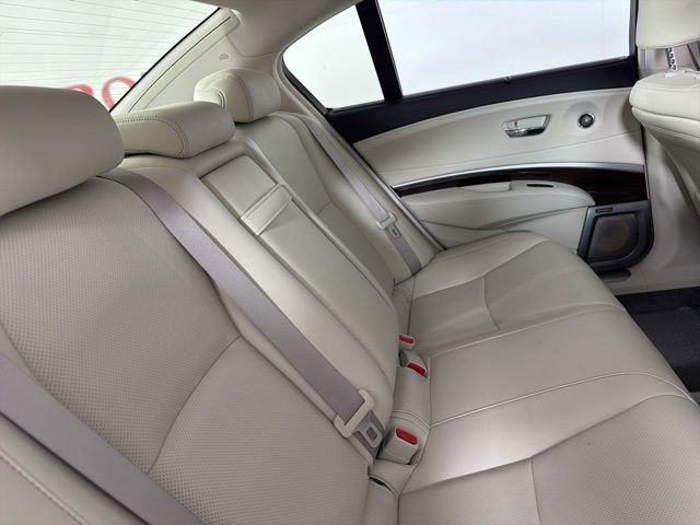 Used 2016 Acura RLX w/ Advance Package FWD image 18
