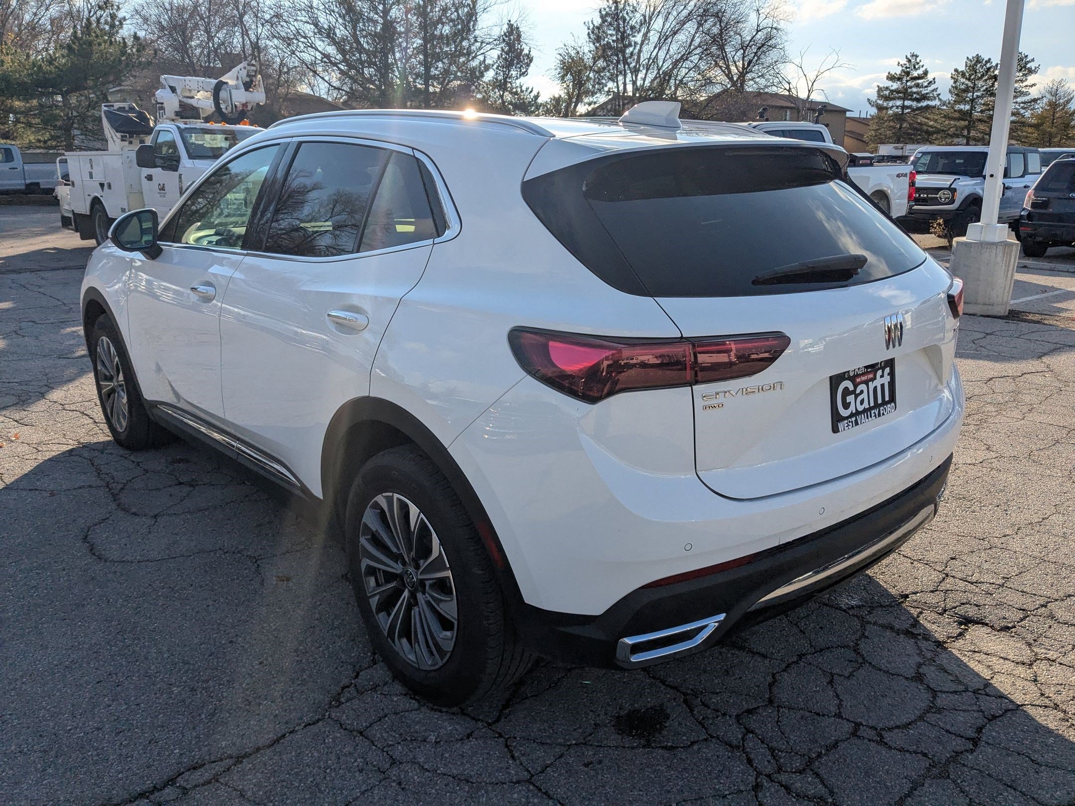 Used 2024 Buick Envision Preferred image 8