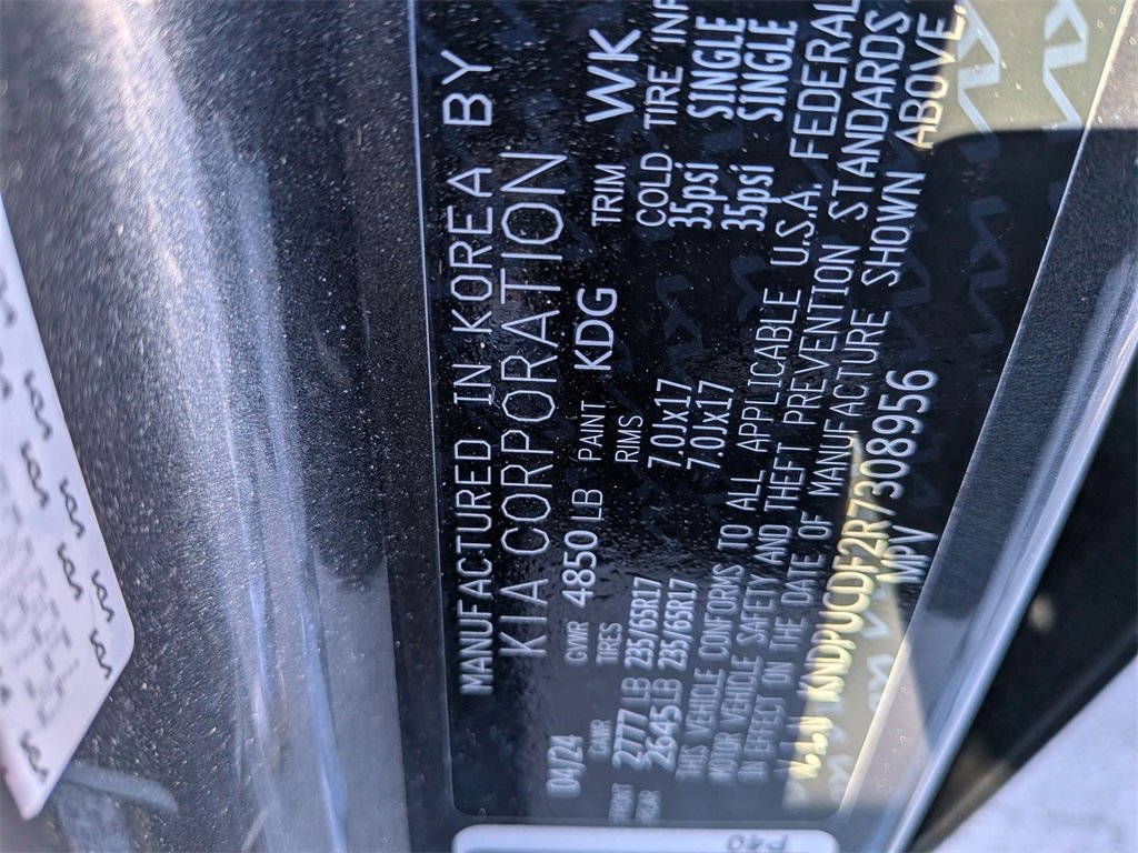 Used 2024 Kia Sportage LX image 33