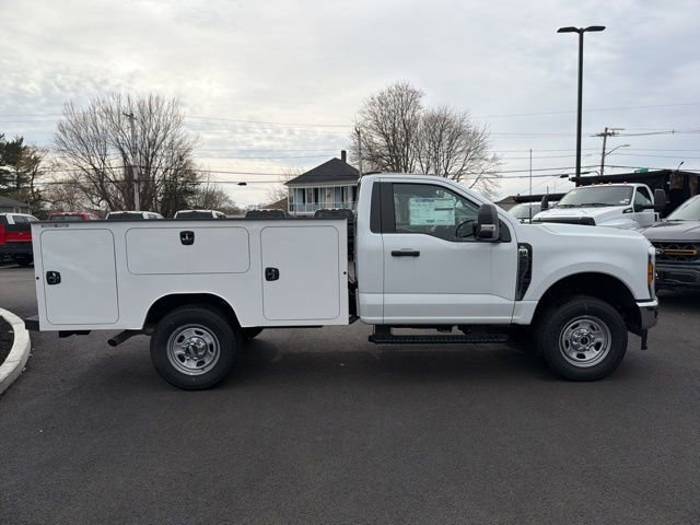 New 2026 Ford F350 XL w/ XL Chrome Package image 2