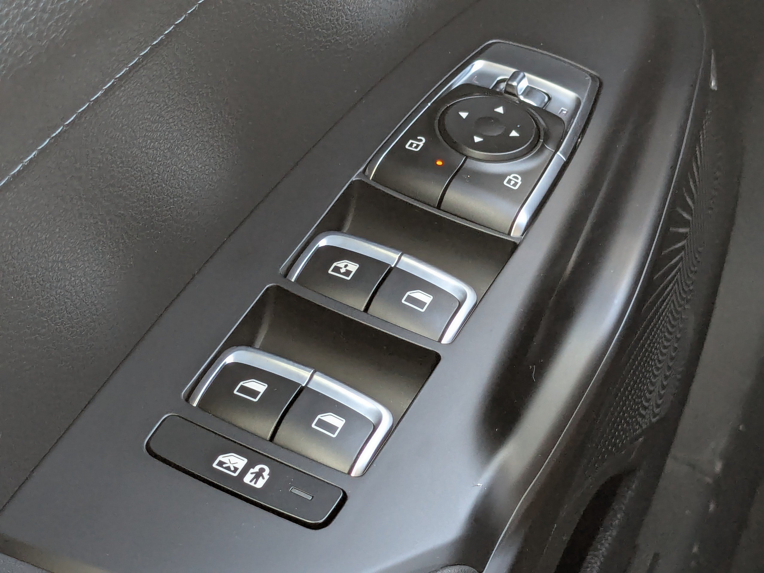 New 2026 Kia K5 LXS FWD image 26