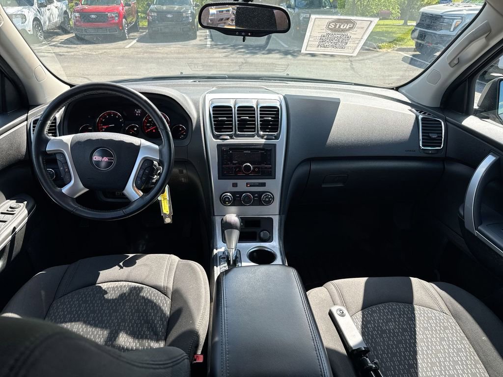 Used 2011 GMC Acadia SL w/ Preferred Package FWD image 10