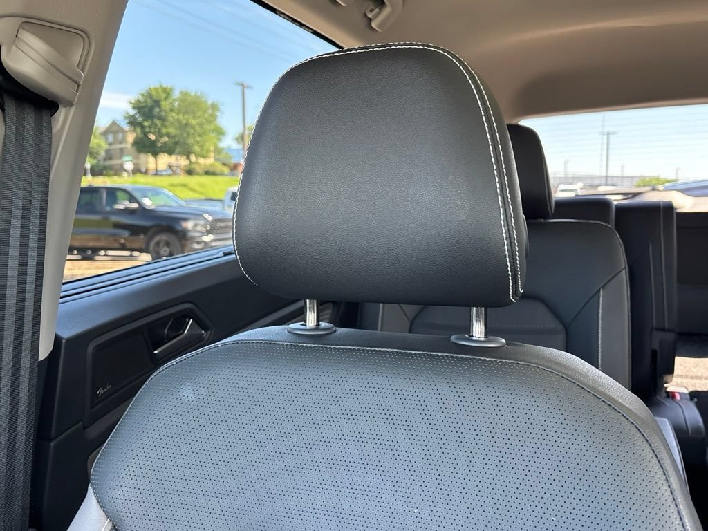 Used 2023 Volkswagen Atlas SEL Premium AWD/4WD image 22