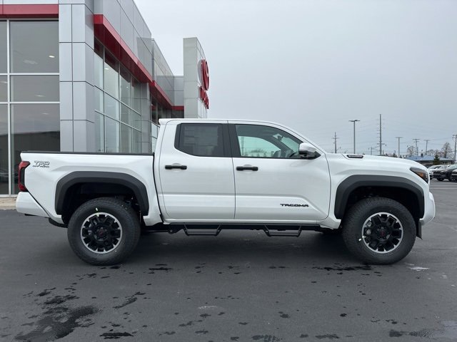 New 2025 Toyota Tacoma TRD Off-Road image 8