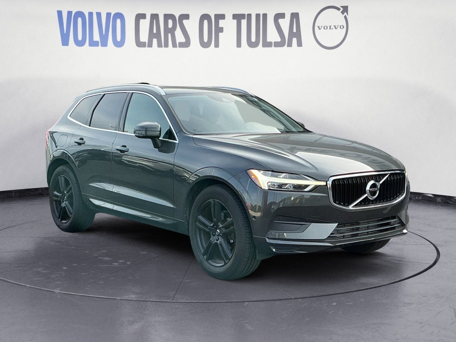 Used 2019 Volvo XC60 T5 Momentum w/ Multimedia Package AWD/4WD image 7