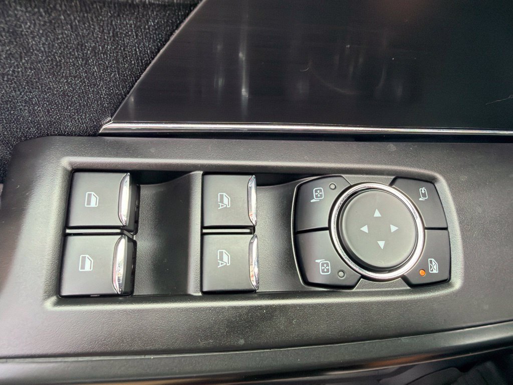 Used 2023 Ford F150 Raptor AWD/4WD image 45