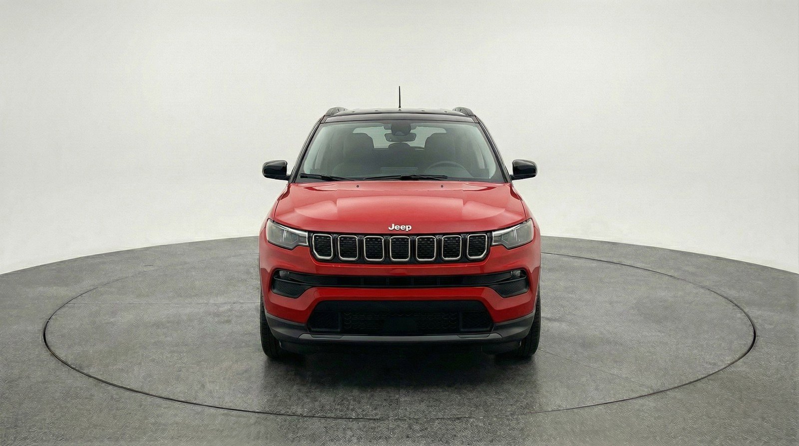 Used 2025 Jeep Compass Limited image 2