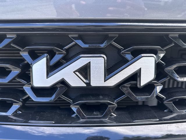 Used 2023 Kia Sorento SX FWD image 10