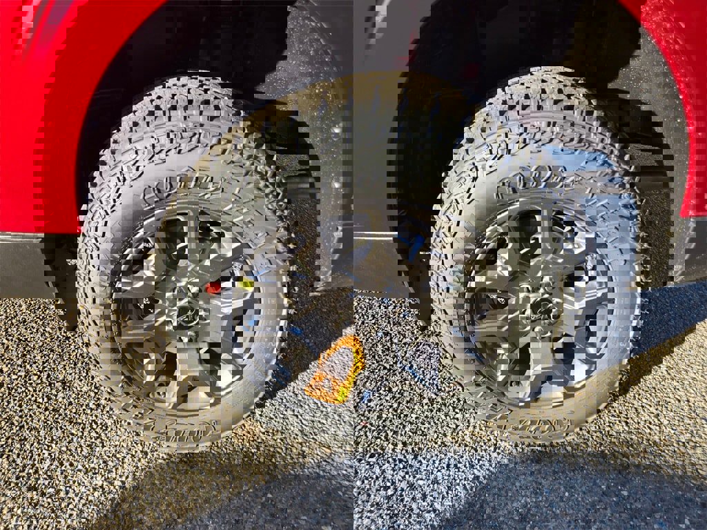 New 2026 Ford Maverick Tremor image 6