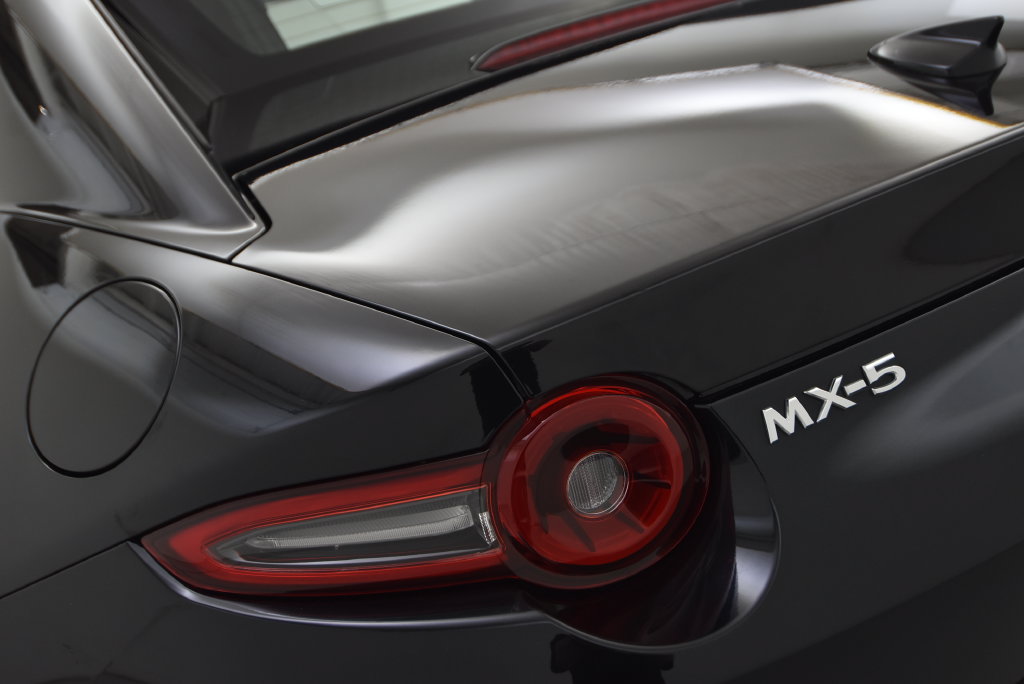 Certified 2025 MAZDA MX-5 Miata RF Grand Touring RWD image 44