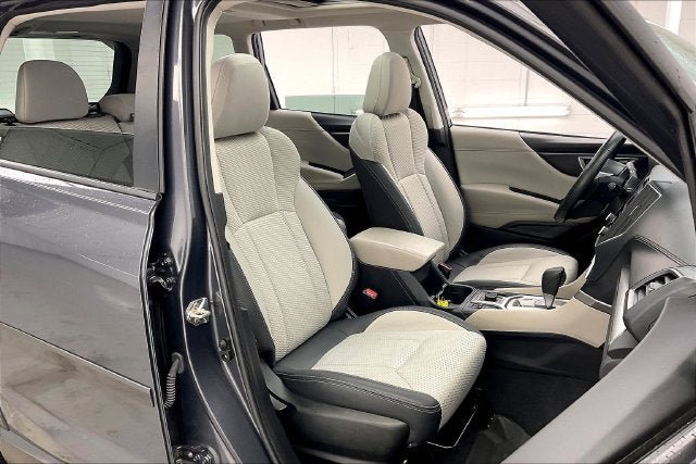 Used 2022 Subaru Forester Premium AWD/4WD image 7