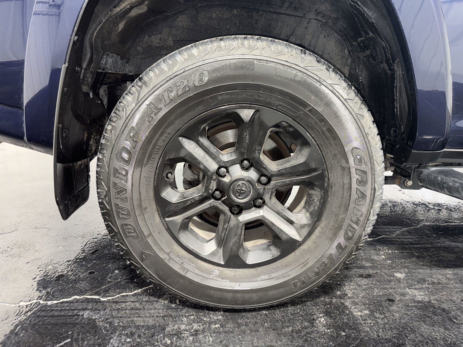 Used 2023 Toyota 4Runner SR5 Premium w/ Moonroof Package image 8