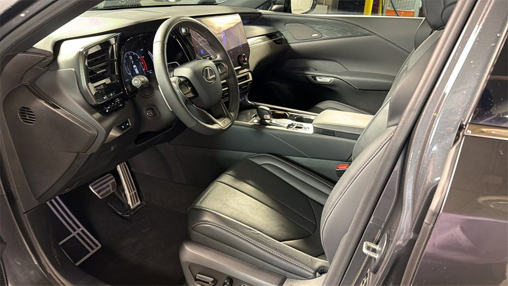 Used 2024 Lexus RX 350 F Sport image 26