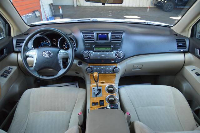 Used 2010 Toyota Highlander 4WD Hybrid image 56