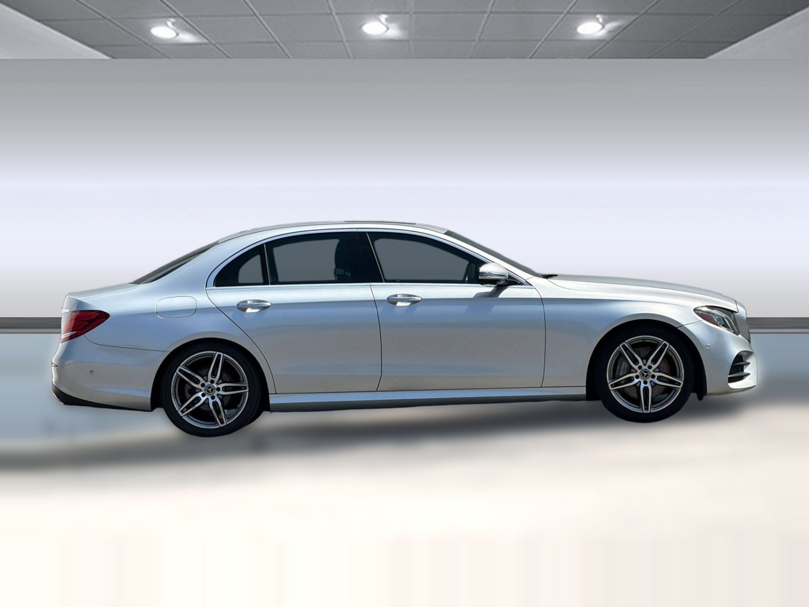 Used 2020 Mercedes-Benz E 350 Sedan w/ Parking Assistance Package image 8