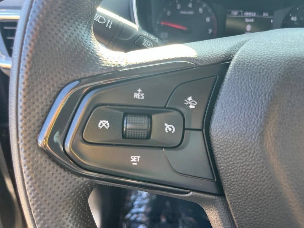 Used 2023 Chevrolet TrailBlazer LT w/ Convenience Package AWD/4WD image 40