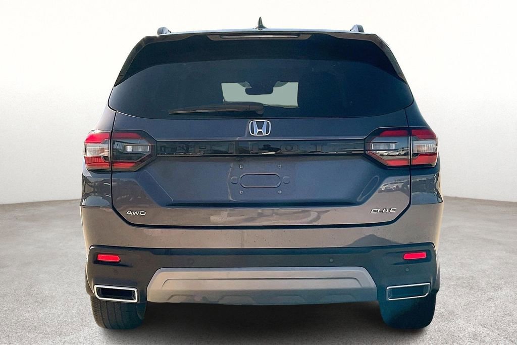 Used 2024 Honda Pilot Elite image 6