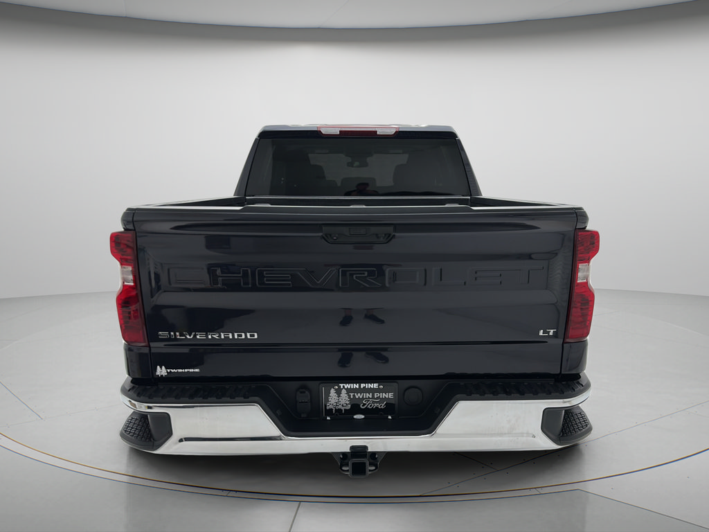 Used 2024 Chevrolet Silverado 1500 LT AWD/4WD image 7