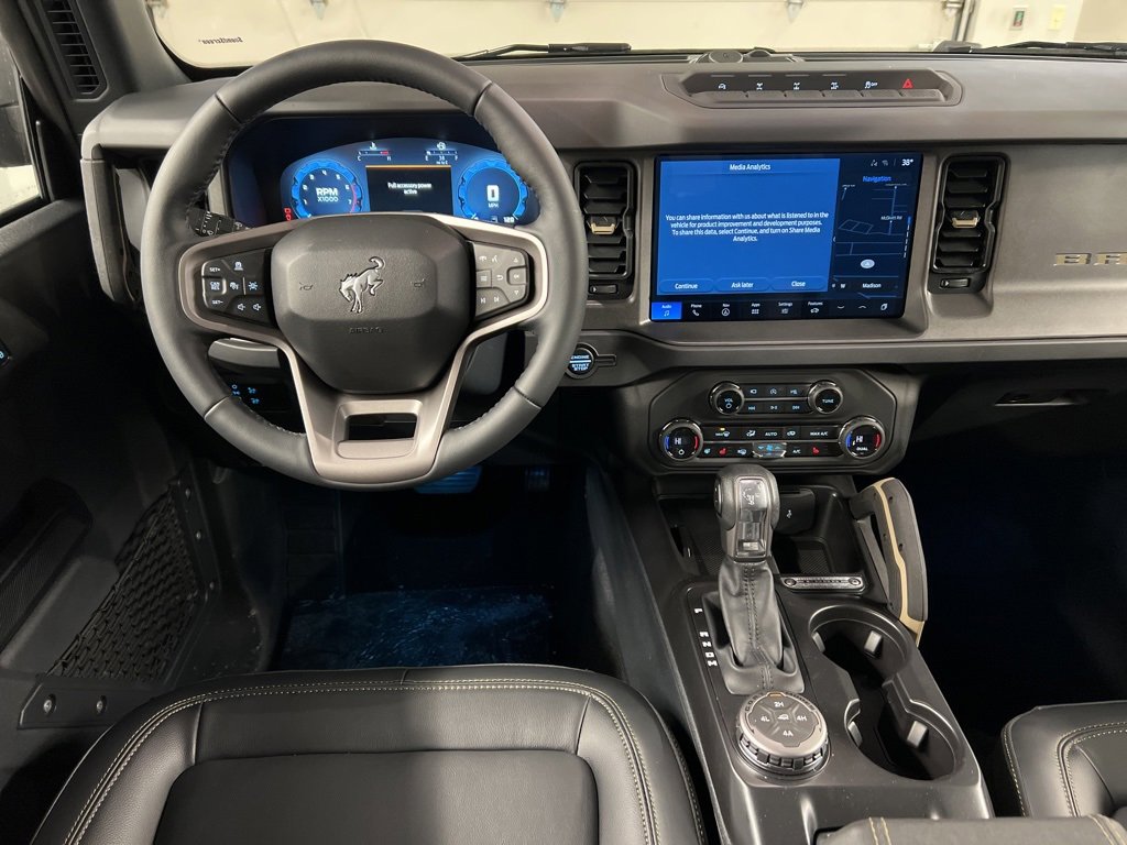 New 2026 Ford Bronco Badlands image 8