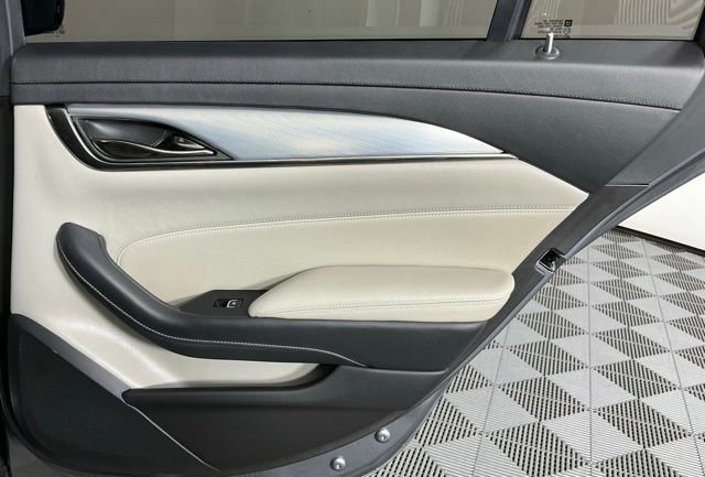 Used 2019 Cadillac CTS Luxury RWD image 25