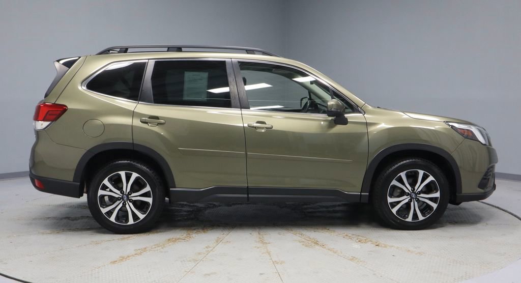 Used 2024 Subaru Forester Limited AWD/4WD image 13