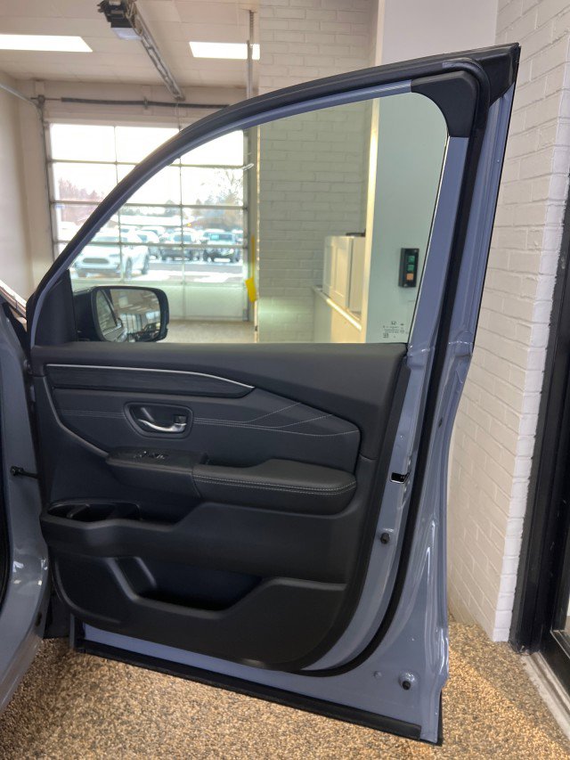 New 2026 Honda Pilot Touring image 16