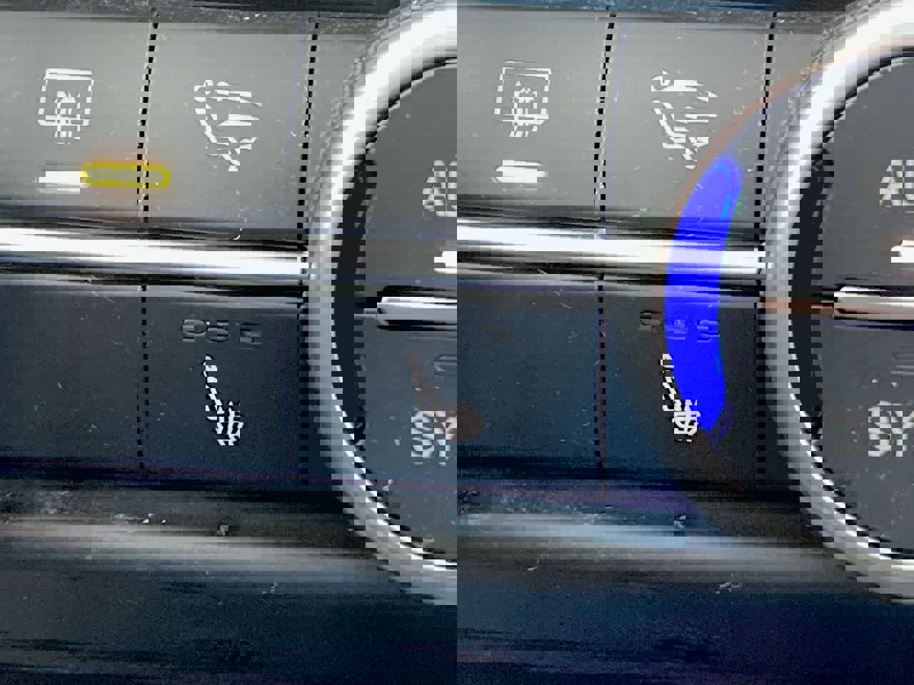 Used 2019 Alfa Romeo Giulia AWD image 22